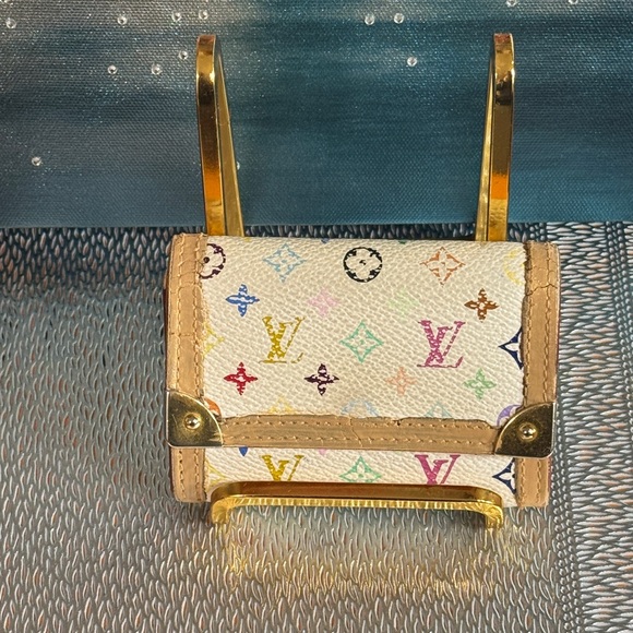 Louis Vuitton Multicolor Card holder - Picture 10 of 14